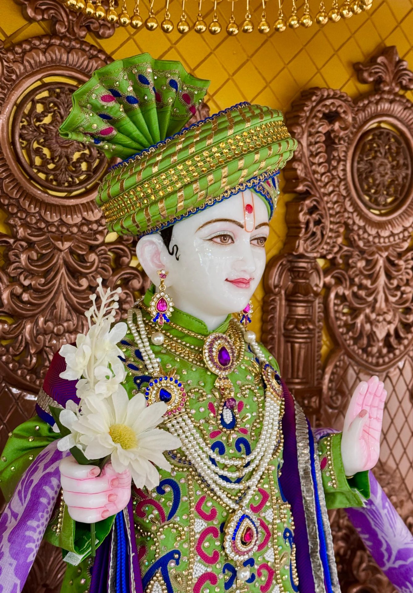 Poorna Purushottam Shree Sahajanand Swami Maharaj