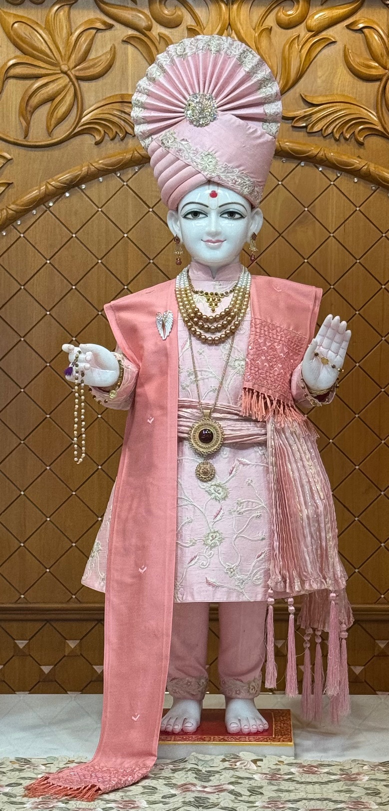 Poorna Purushottam Shree Sahajanand Swami Maharaj