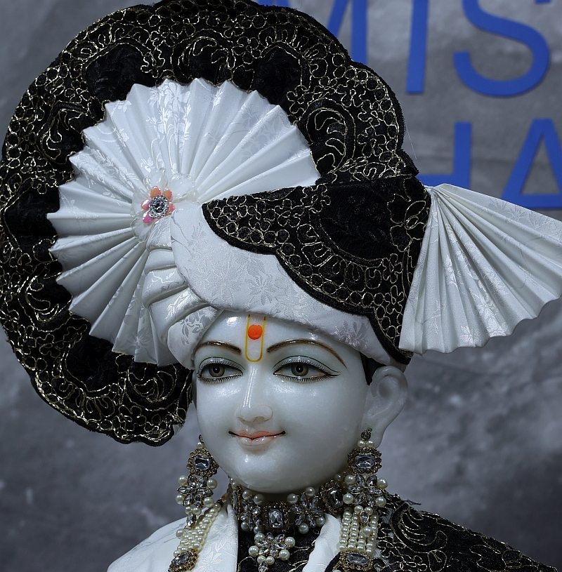 Poorna Purushottam Shree Sahajanand Swami Maharaj