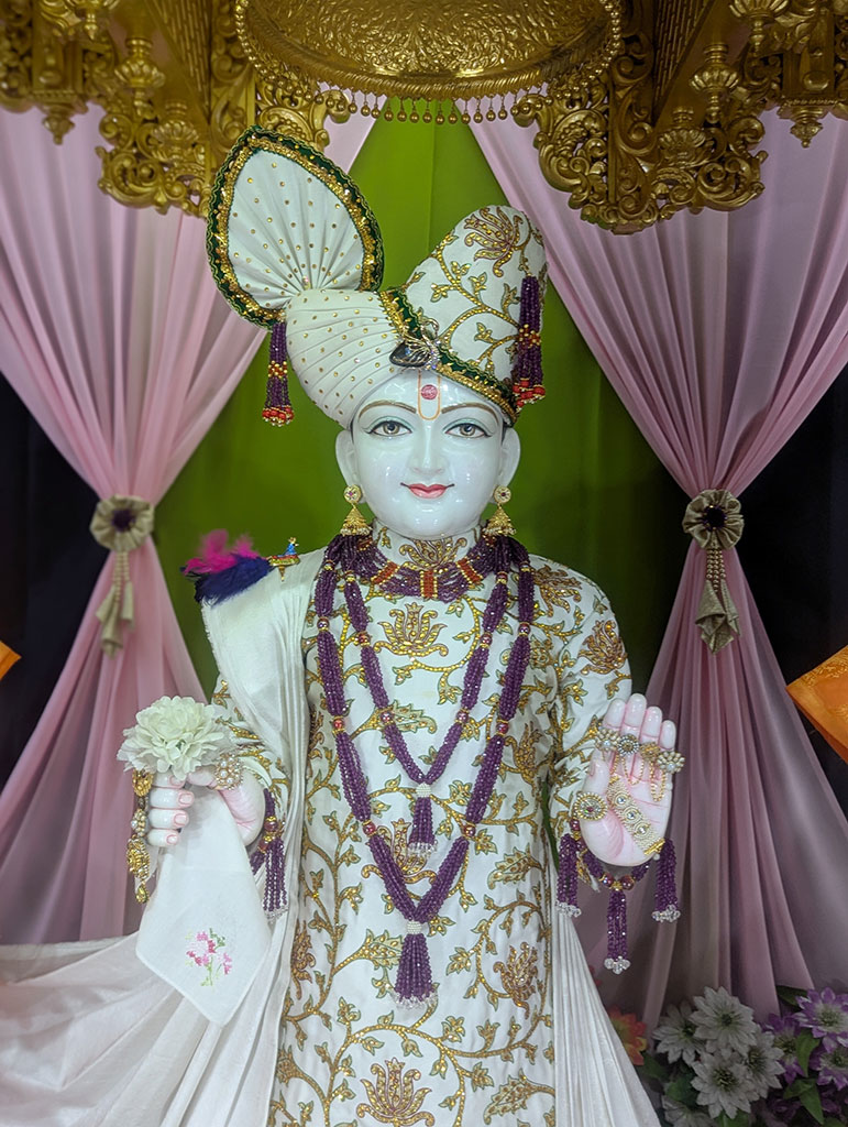 Poorna Purushottam Shree Sahajanand Swami Maharaj